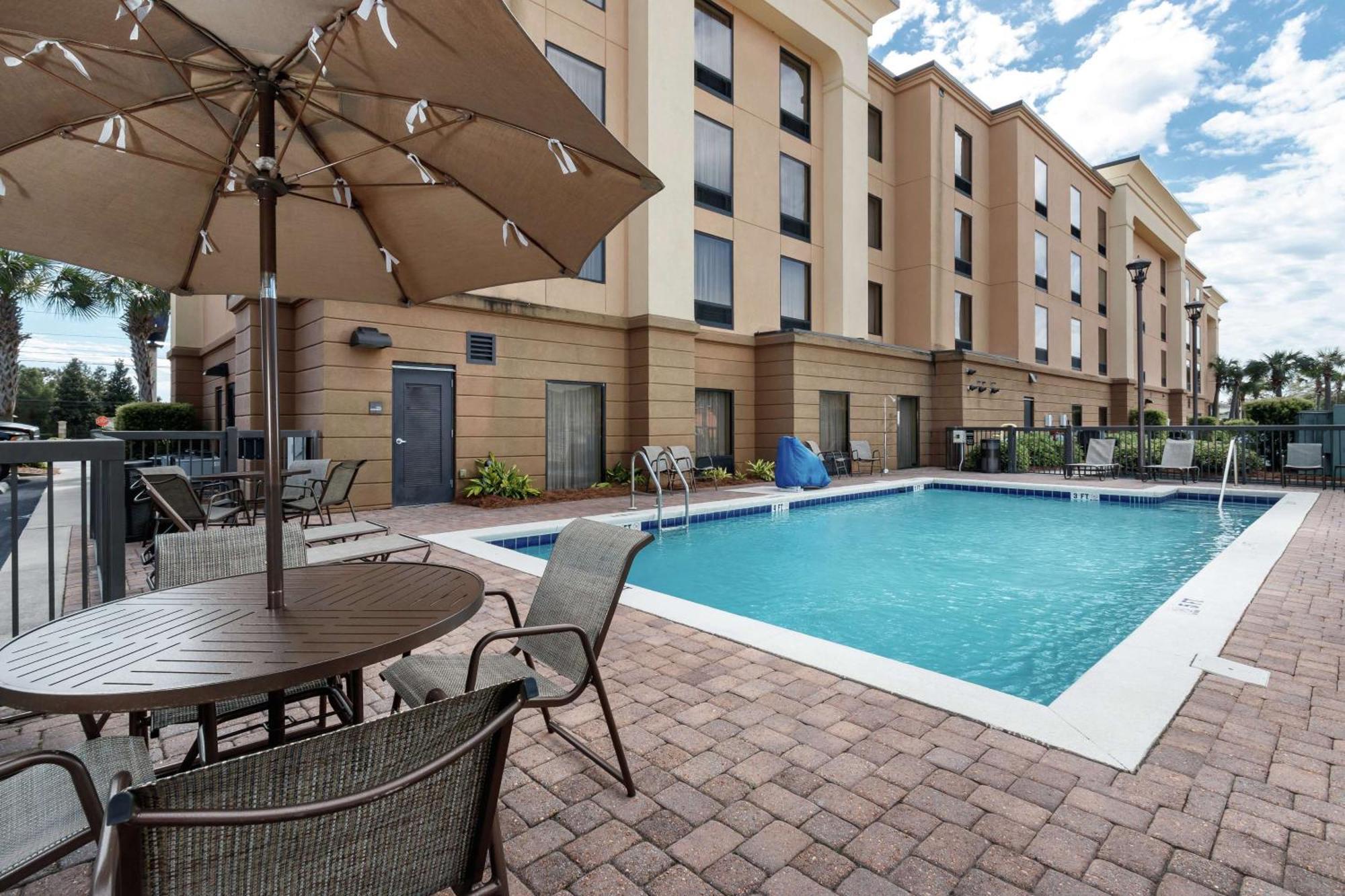 Hampton Inn & Suites Navarre Dış mekan fotoğraf